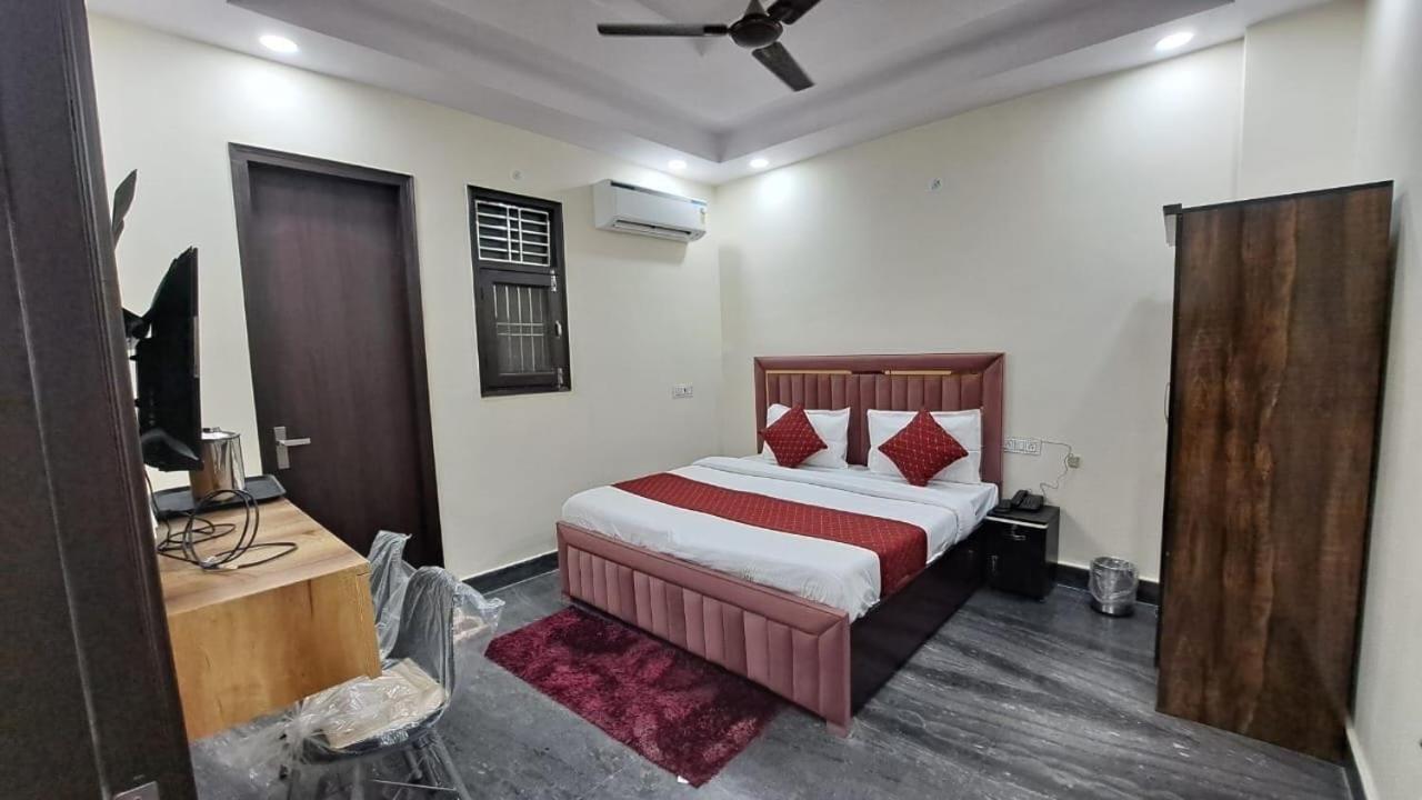 Hotel O City Deluxe Delhi  Exterior photo